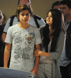 Selena Gomez : TI4U_u1239229468.jpg