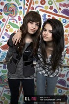 Selena Gomez : TI4U_u1262413070.jpg