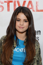 Selena Gomez : selena-gomez-1349101971.jpg