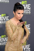 Selena Gomez : selena-gomez-1365996141.jpg