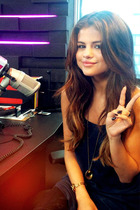 Selena Gomez : selena-gomez-1370210666.jpg