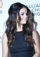 Selena Gomez : selena-gomez-1397584679.jpg