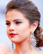 Selena Gomez : selena-gomez-1399426181.jpg