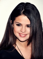 Selena Gomez : selena-gomez-1407167850.jpg