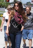 Selena Gomez : selena-gomez-1409502453.jpg