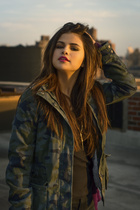 Selena Gomez : selena-gomez-1410445010.jpg