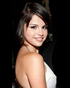 Selena Gomez : selena-gomez-1417999765.jpg