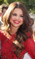 Selena Gomez : selena-gomez-1425233976.jpg