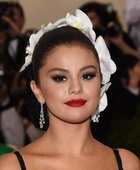 Selena Gomez : selena-gomez-1430870401.jpg