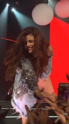 Selena Gomez : selena-gomez-1463101201.jpg