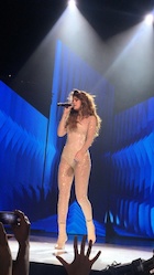 Selena Gomez : selena-gomez-1464571441.jpg