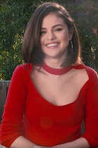 Selena Gomez : selena-gomez-1490845434.jpg