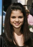 Selena Gomez : selena_gomez_1190496934.jpg