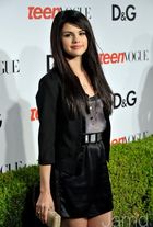 Selena Gomez : selena_gomez_1253984974.jpg