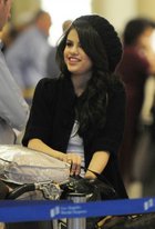 Selena Gomez : selena_gomez_1269836433.jpg