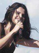 Selena Gomez : selena_gomez_1284261985.jpg