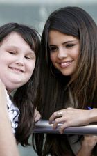 Selena Gomez : selena_gomez_1308424070.jpg