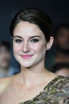 Shailene Woodley : shailene-woodley-1395916235.jpg