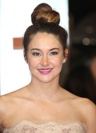 Shailene Woodley : shailene-woodley-1399126345.jpg