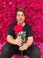 Shane Dawson : shane-dawson-1565986434.jpg