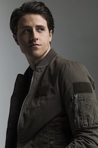 Shane Harper : shane-harper-1463711401.jpg