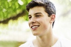 Shawn Mendes : shawn-mendes-1433072701.jpg