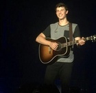 Shawn Mendes : shawn-mendes-1434073681.jpg