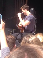 Shawn Mendes : shawn-mendes-1437108122.jpg