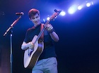 Shawn Mendes : shawn-mendes-1441290961.jpg