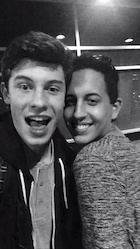 Shawn Mendes : shawn-mendes-1448051761.jpg