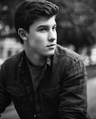 Shawn Mendes : shawn-mendes-1448205481.jpg