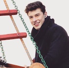 Shawn Mendes : shawn-mendes-1448938081.jpg