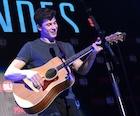 Shawn Mendes : shawn-mendes-1450476722.jpg