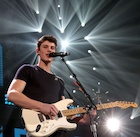 Shawn Mendes : shawn-mendes-1450527481.jpg