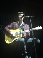 Shawn Mendes : shawn-mendes-1462759561.jpg