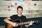 Shawn Mendes : shawn-mendes-1470791161.jpg