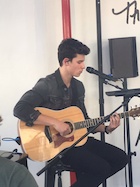 Shawn Mendes : shawn-mendes-1474743601.jpg