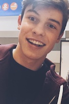 Shawn Mendes : shawn-mendes-1474935841.jpg