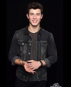 Shawn Mendes : shawn-mendes-1477577521.jpg