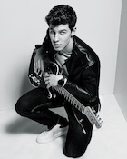 Shawn Mendes : shawn-mendes-1497507121.jpg