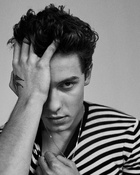 Shawn Mendes : shawn-mendes-1526947561.jpg