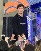 Shawn Mendes : shawn-mendes-1527890761.jpg