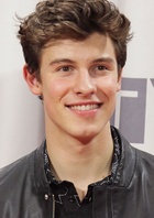 Shawn Mendes : shawn-mendes-1530154337.jpg