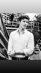 Shawn Mendes : shawn-mendes-1539956703.jpg