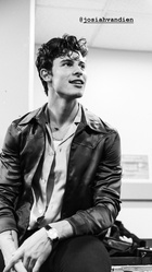 Shawn Mendes : shawn-mendes-1561592882.jpg