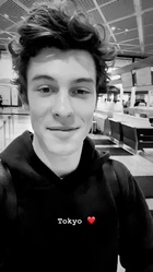 Shawn Mendes : shawn-mendes-1572136382.jpg