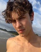 Shawn Mendes : shawn-mendes-1663117202.jpg