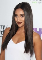 Shay Mitchell : shay-mitchell-1444583293.jpg