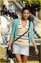 Shay Mitchell : shaymitchell_1276109549.jpg