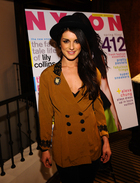 Shenae Grimes : shenae-grimes-1351019354.jpg